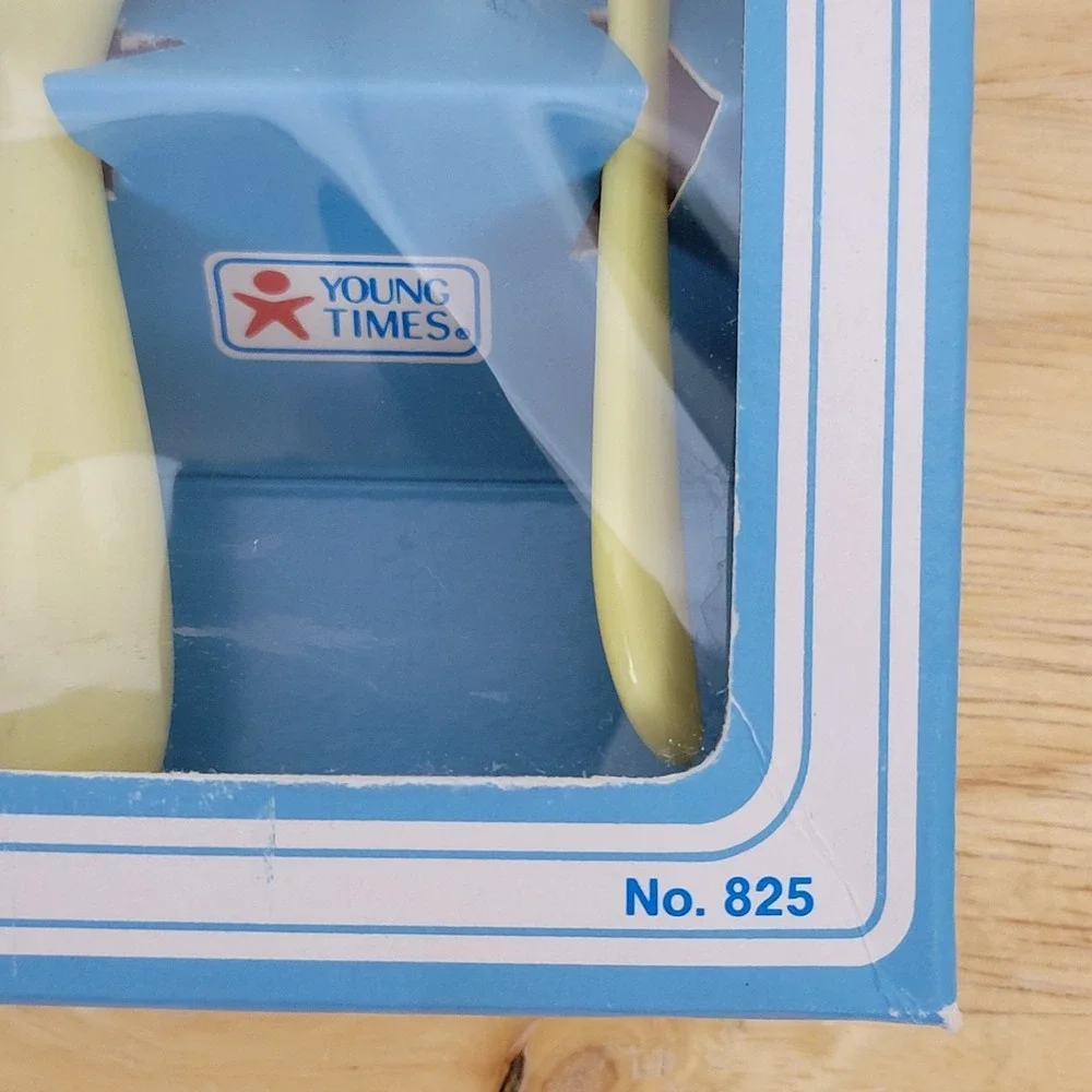 Vintage Young Times Baby Comb & Brush Set No 825 Yellow Infant Grooming Retro